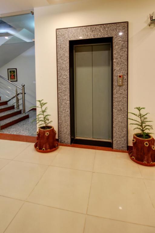 Hotel Nawalgarh Plaza Exterior photo