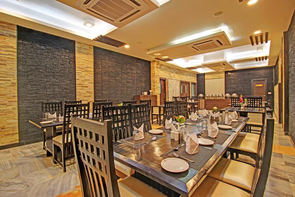 Hotel Nawalgarh Plaza Exterior photo